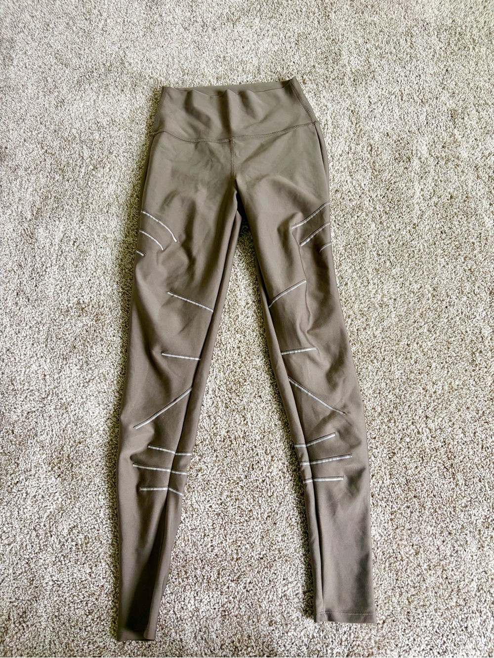 Alo high-Waist Taupe Performance Leggings